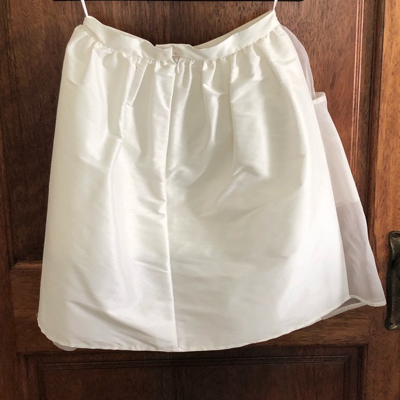 Vivian Chan billowy white skirt, size S - Picture 2 of 4